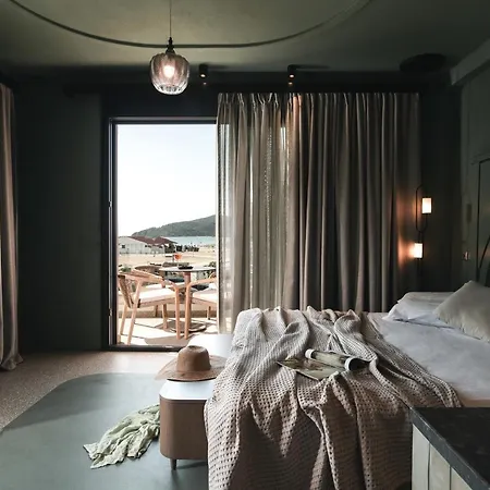 Callisti Hotel *